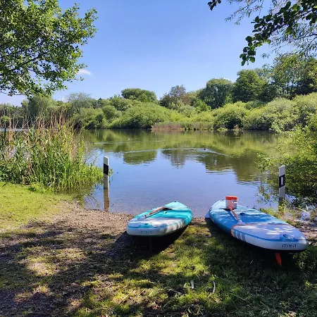 Naturnahe Zwischen Meer&seen Bei Kiel